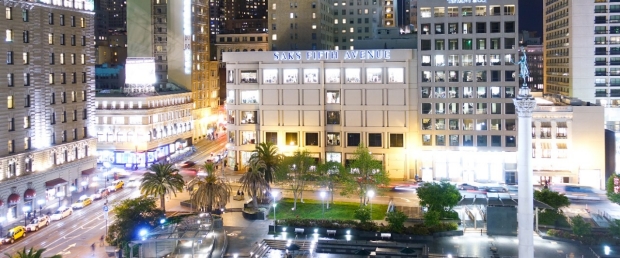 Popular place in San Francisco - The Union Square at night - SAN FRANCISCO / CALIFORNIA - APRIL 17, 2017