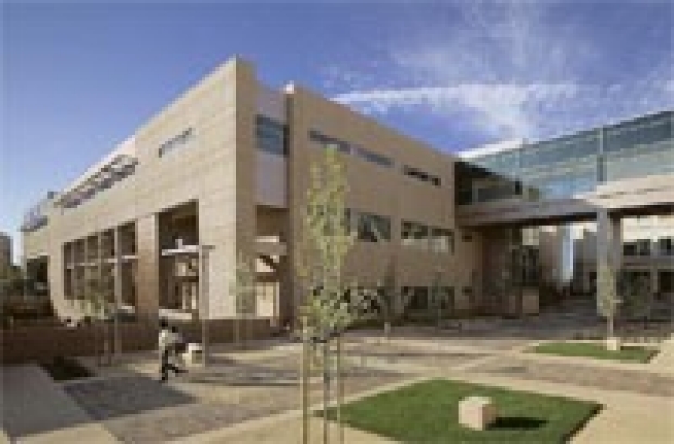 Photo of the Stanford Comprehensive Cancer Center