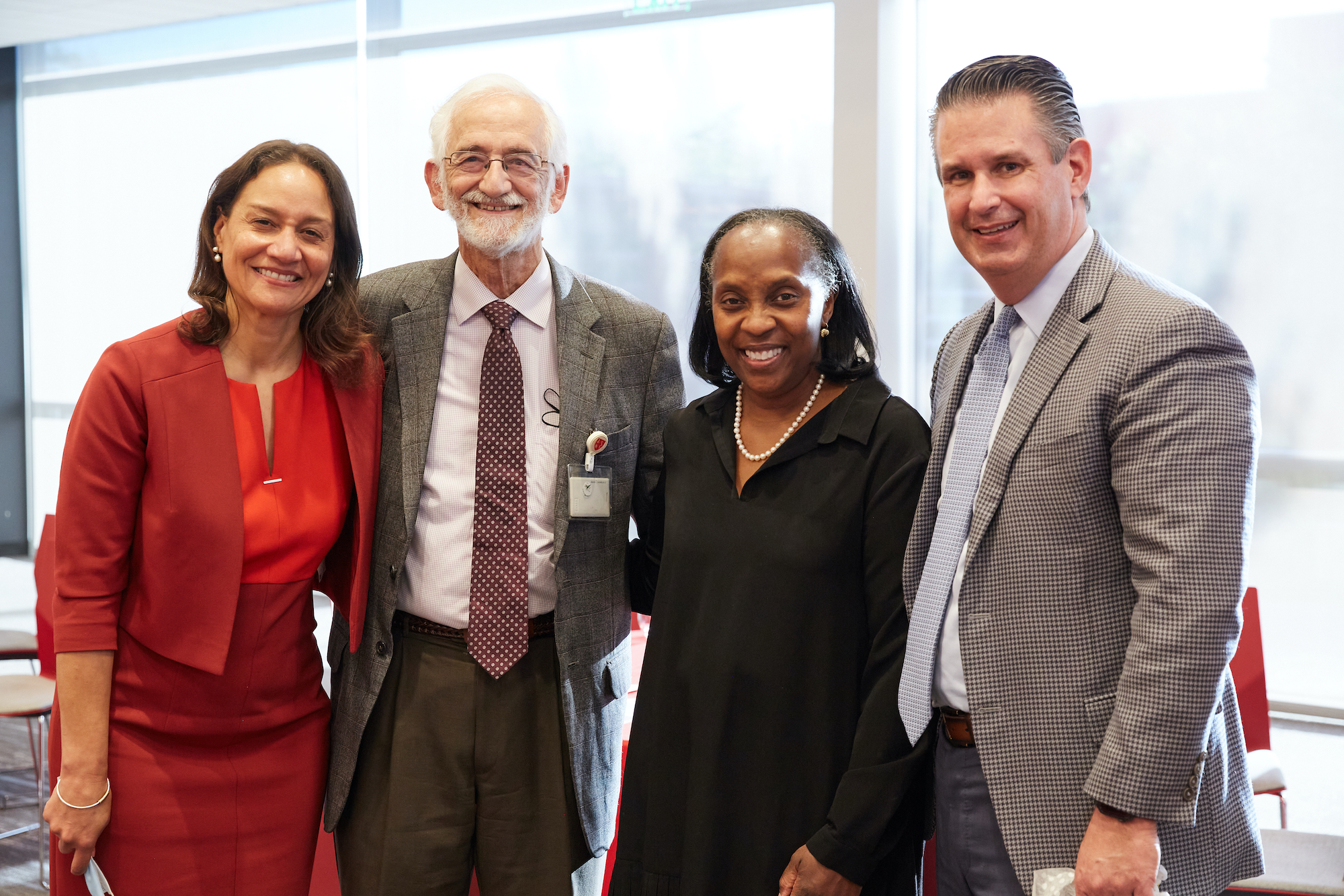 Stanford Health Care honors faculty and staff