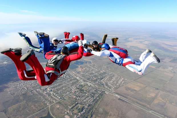 Photo: skydiving