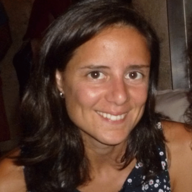 smiling headshot of Isabel Morgado