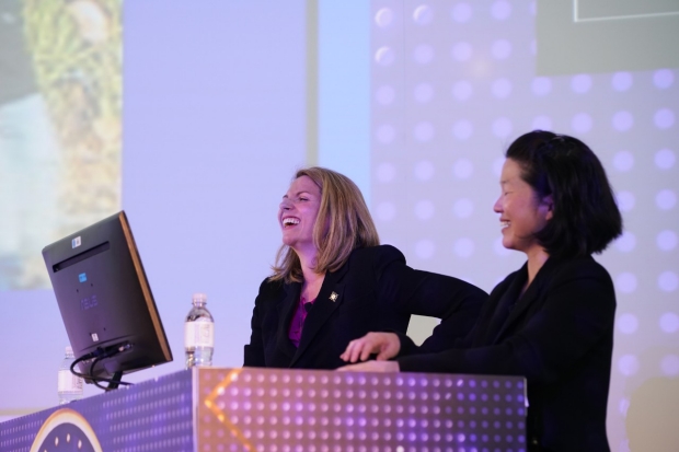 Drs. Santini and Yang host "Neurojeopardy: Telencephalon Twisters" game show at the 2018 AAN annual meeting.