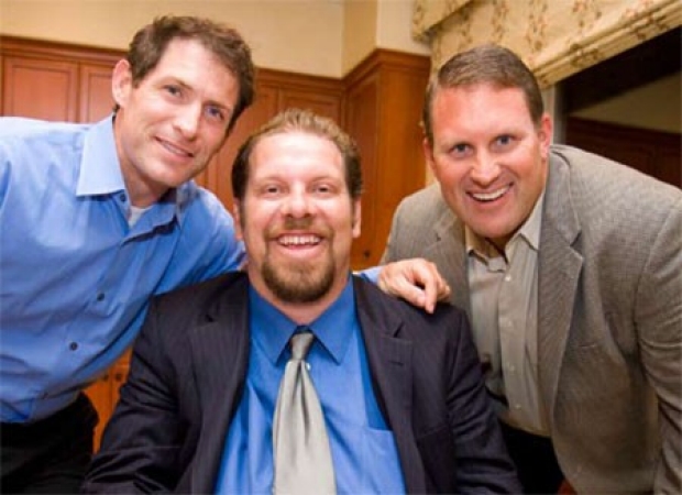 Roman Reed with Steve Young (left) and Brent Jones (right)