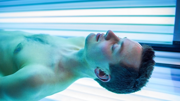 Tanning salons cluster in gay neighborhoods in large U.S. cities, study finds
