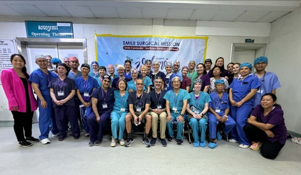 group photo of ohns doctors in cambodia