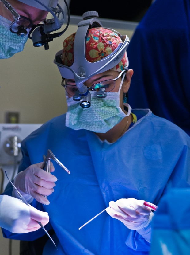 Dr. Kossler in Surgery